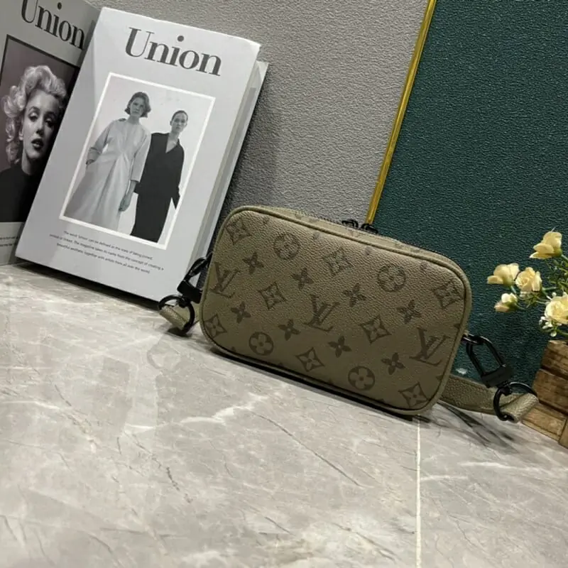 louis vuitton aaa homme mini sac a main s_115a6152